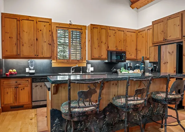 Rmr: Granite Ridge Homestead 3091 In *